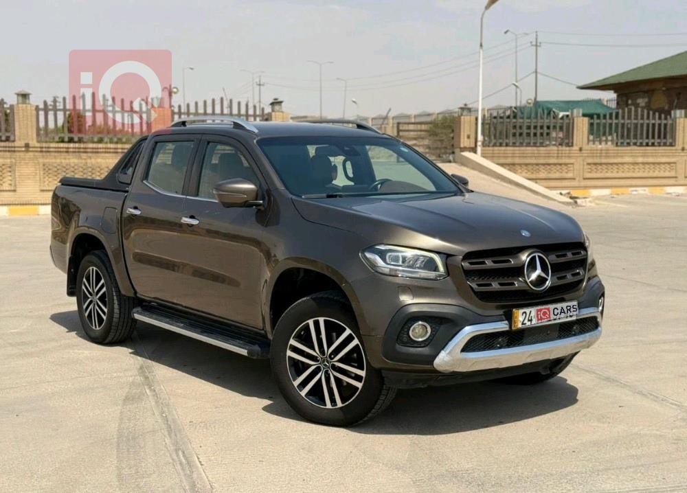 مرسيدس بنز X-Class